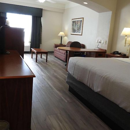 La Quinta Inn And Suites Fort Myers I-75 מראה חיצוני תמונה