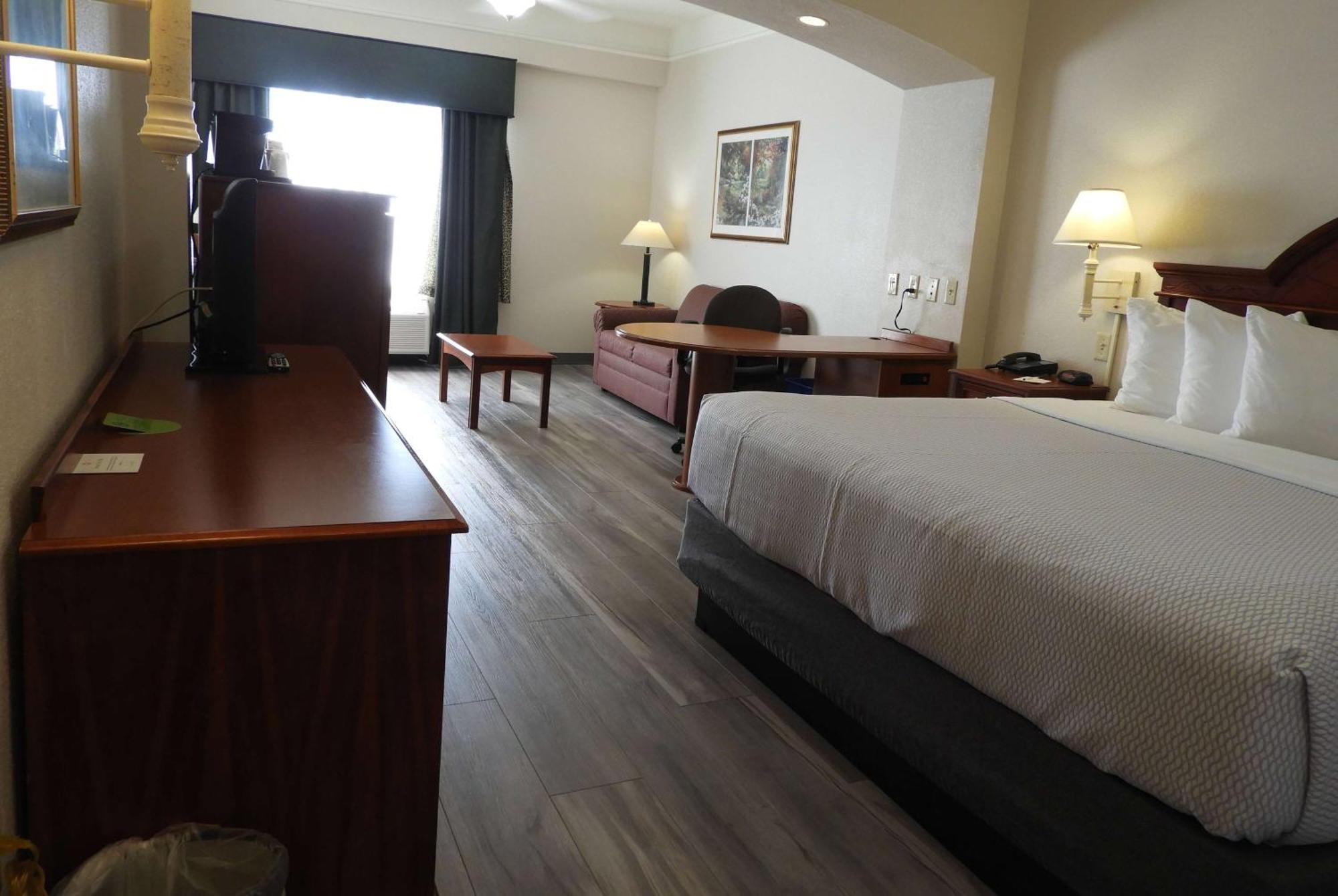 La Quinta Inn And Suites Fort Myers I-75 מראה חיצוני תמונה