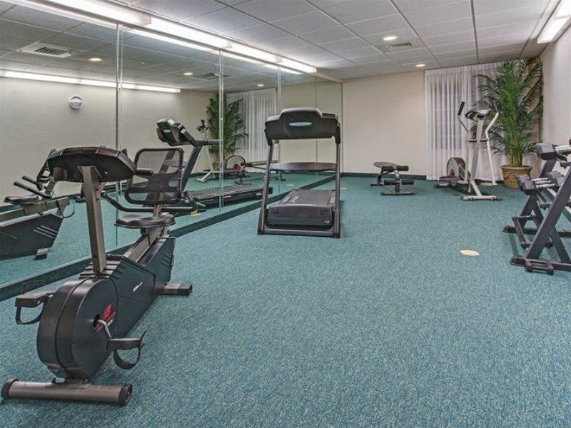 La Quinta Inn And Suites Fort Myers I-75 מראה חיצוני תמונה