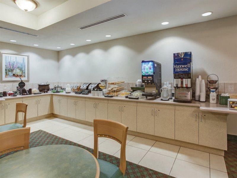 La Quinta Inn And Suites Fort Myers I-75 מראה חיצוני תמונה